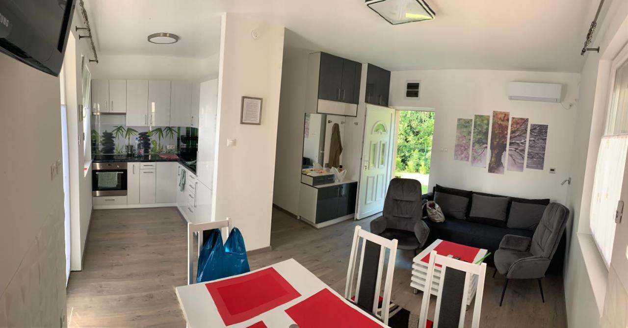 House Carlo Ponty Appartement Tass Buitenkant foto