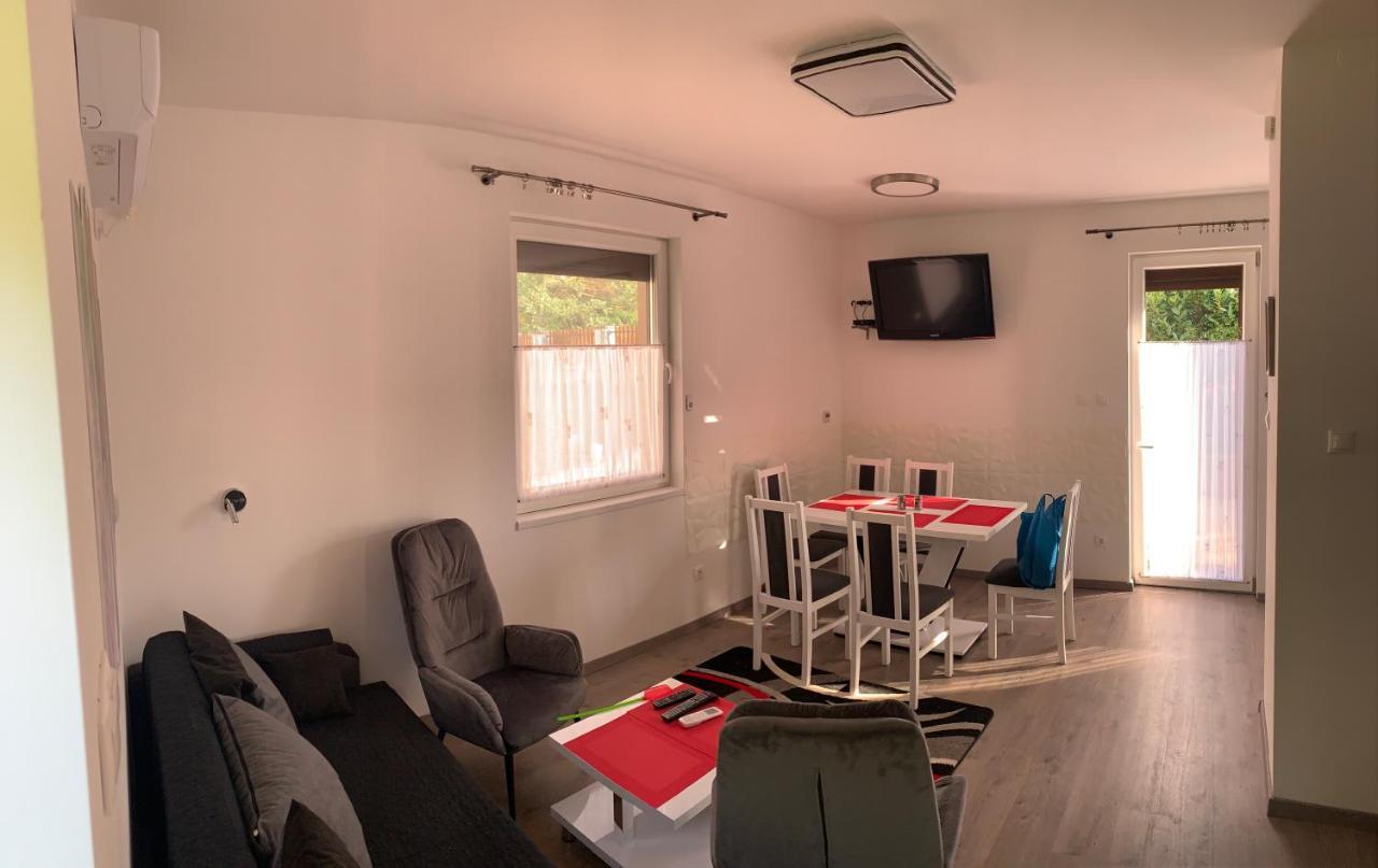 House Carlo Ponty Appartement Tass Buitenkant foto